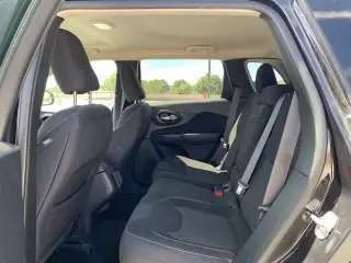 2015 Jeep Cherokee Latitud SUV