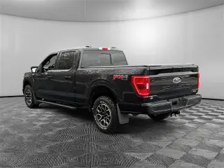 Ford F-150 2021 4x4 XL 4dr SuperCrew 5.5 ft. SB