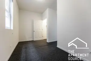 Propiedad de alquiler con 3 habitaciones y 2 baños en Chicago