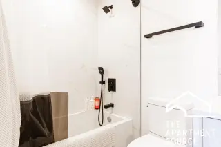 Propiedad para alquilar con 2 dormitorios y 1 baño en Chicago