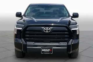 Toyota Tundra 2024 4x4 SR5 4 puertas CrewMax Cab Pickup SB