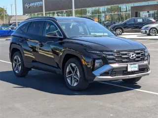 Hyundai TUCSON 2025 AWD SEL Conveniencia 4p SUV