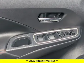 Nissan Versa 2025 SR 4p Sedan