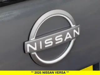 Nissan Versa 2025 SR 4p Sedan