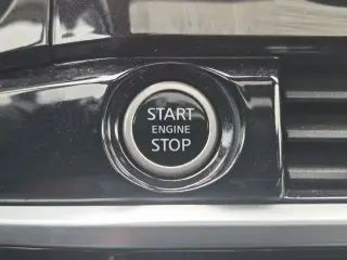 Nissan Pathfinder 2024 AWD SL 4dr SUV