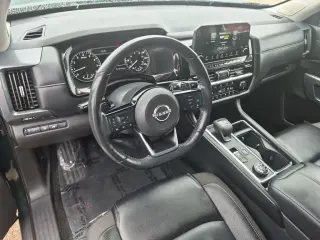 Nissan Pathfinder 2024 AWD SL 4dr SUV