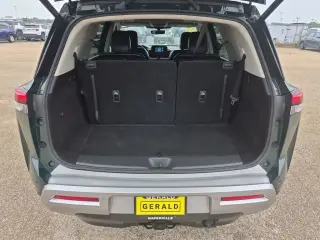 Nissan Pathfinder 2024 AWD SL 4dr SUV