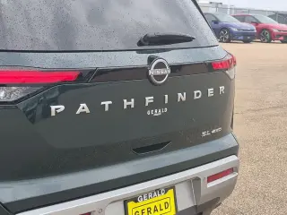 Nissan Pathfinder 2024 AWD SL 4dr SUV