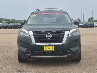 Nissan Pathfinder 2024 AWD SL 4dr SUV