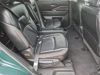 Nissan Pathfinder 2024 AWD SL 4dr SUV