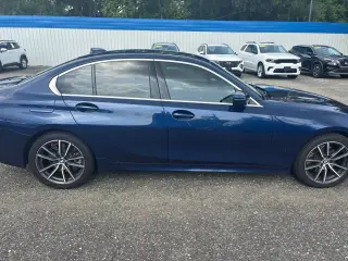 BMW Serie 3 2019 330i 4p Sedán