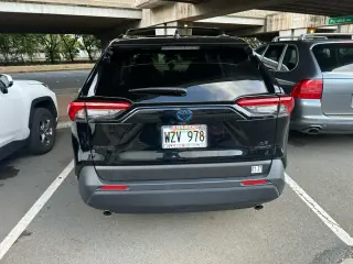 Toyota RAV4 Hybrid 2024 AWD LE 4dr SUV