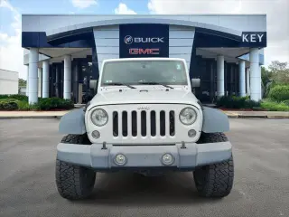 Jeep Wrangler Unlimited 2016 4x4 Sport SUV de 4 puertas