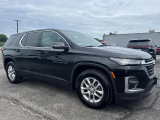 Chevrolet Traverse 2023 4x4 LS 4dr SUV w/1LS