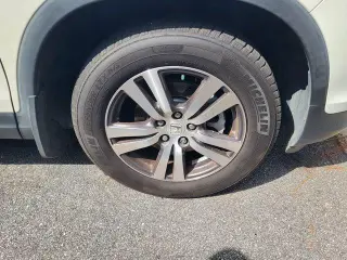 Honda Pilot 2017 EX-L 4dr SUV w/Honda Sensing