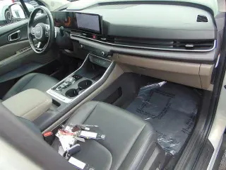 Kia Carnival Hybrid 2026 EX 4dr Mini-Van