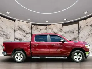 Ram 1500 2019 4x4 Big Horn Crew Cab de 4 puertas y batea de 5.6 pies