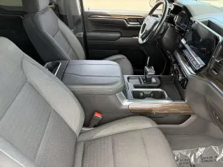 Chevrolet Silverado 1500 2023 4x4 LT Trail Boss 4dr Crew Cab 5.8 ft. SB