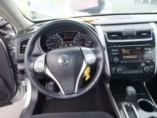 2013 Nissan Altima SV Sedan