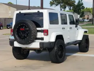 Jeep Wrangler Unlimited 2016 4x4 Sahara 4dr SUV