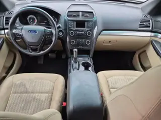 Ford Explorer 2017 AWD Base 4dr SUV