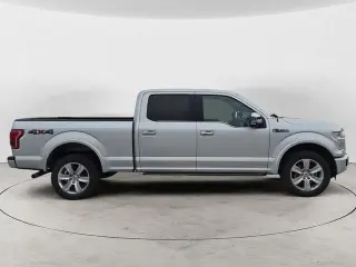 Ford F-150 2015 4x4 Platinum 4dr SuperCrew 6.5 ft. SB
