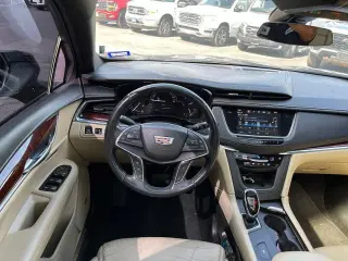 Cadillac XT5 2018 Luxury 4dr SUV