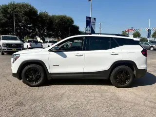 GMC Terrain 2023 AWD AT4 4dr SUV