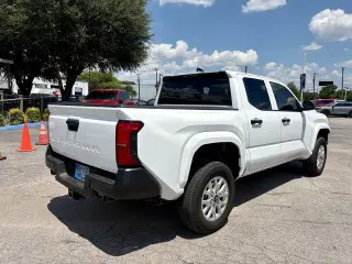 Toyota Tacoma 2026 4x2 SR 4dr Double Cab 5.0 ft SB