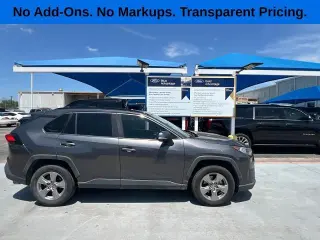 Toyota RAV4 2020 XLE 4dr SUV