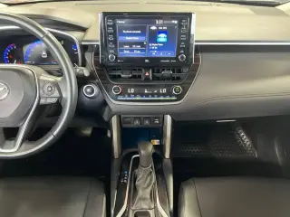 Toyota Corolla Cross 2022 XLE 4dr Crossover