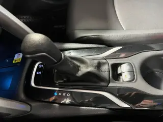 Toyota Corolla Cross 2022 XLE 4dr Crossover