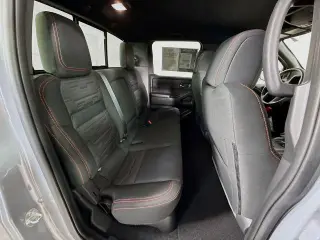 Nissan Frontier 2025 4x4 PRO-4X 4dr Crew Cab 5 ft. SB