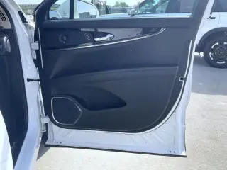 Lincoln Nautilus 2023 AWD Reserve 4dr SUV