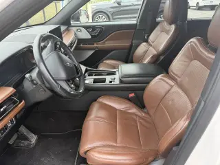 Lincoln Aviator 2020 AWD Reserve 4dr SUV