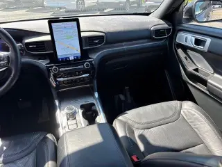 Ford Explorer 2023 AWD Platinum 4dr SUV