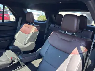 Ford Explorer 2023 AWD Platinum 4dr SUV