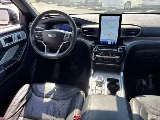 Ford Explorer 2023 AWD Platinum 4dr SUV