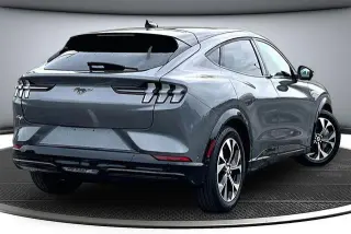 Ford Mustang Mach-E 2023 AWD Premium 4dr SUV