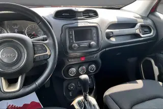 Jeep Renegade 2017 4x4 Latitude 4dr SUV