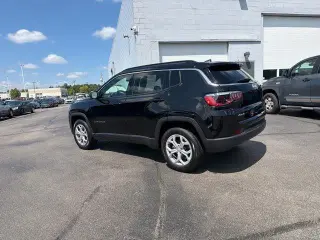 Jeep Compass 2024 4x4 Latitude 4dr SUV