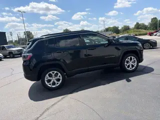 Jeep Compass 2024 4x4 Latitude 4dr SUV
