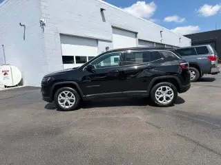 Jeep Compass 2024 4x4 Latitude 4dr SUV