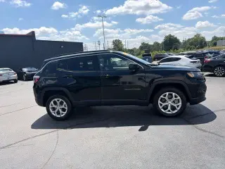 Jeep Compass 2024 4x4 Latitude 4dr SUV