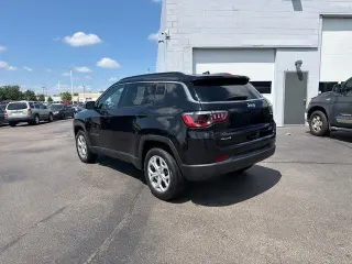 Jeep Compass 2024 4x4 Latitude 4dr SUV