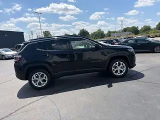 Jeep Compass 2024 4x4 Latitude 4dr SUV