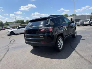 Jeep Compass 2024 4x4 Latitude 4dr SUV