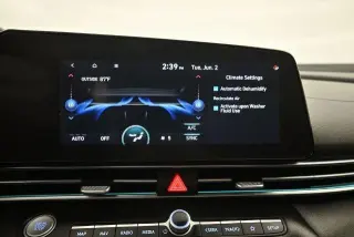 Hyundai ELANTRA 2024 SEL Sedán de 4 puertas