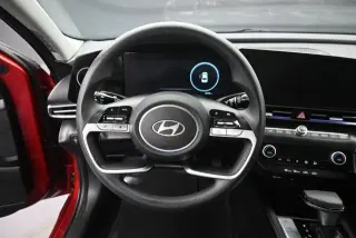 Hyundai ELANTRA 2024 SEL Sedán de 4 puertas