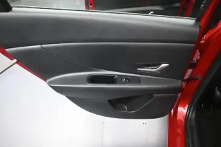 Hyundai ELANTRA 2024 SEL Sedán de 4 puertas